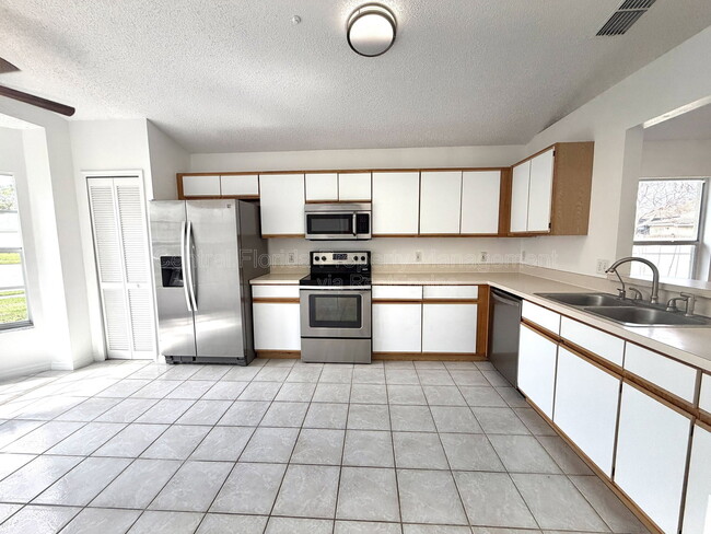 Building Photo - 9176 Fort Jefferson Blvd