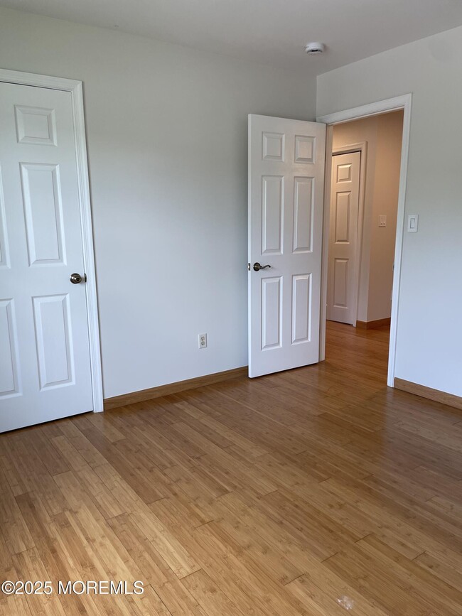 Building Photo - 442 Indigo Ct