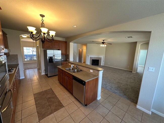 Building Photo - 401 Silent Spring Dr