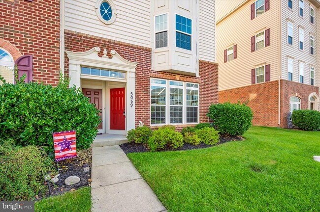 Building Photo - 5059 Small Gains Wy