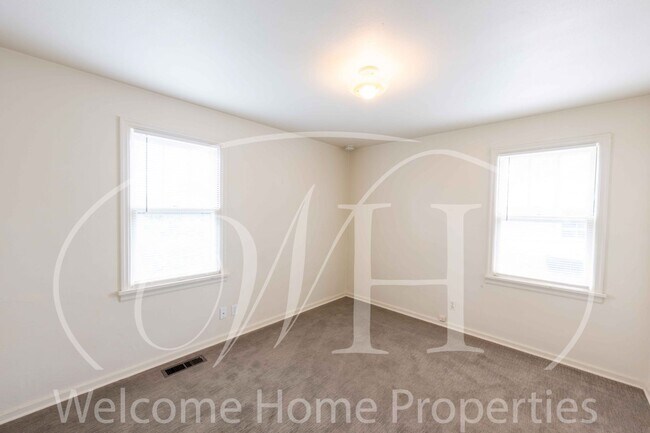 Building Photo - 1235 Boyer Ave