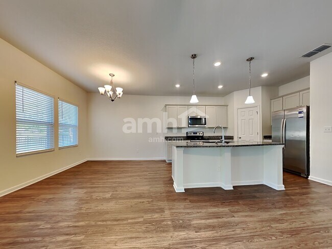 Building Photo - 155 E Jayce Way