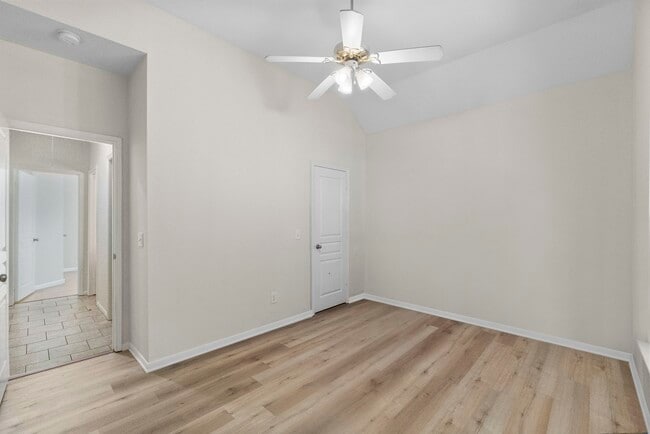 Building Photo - 58 N Indigo Cir