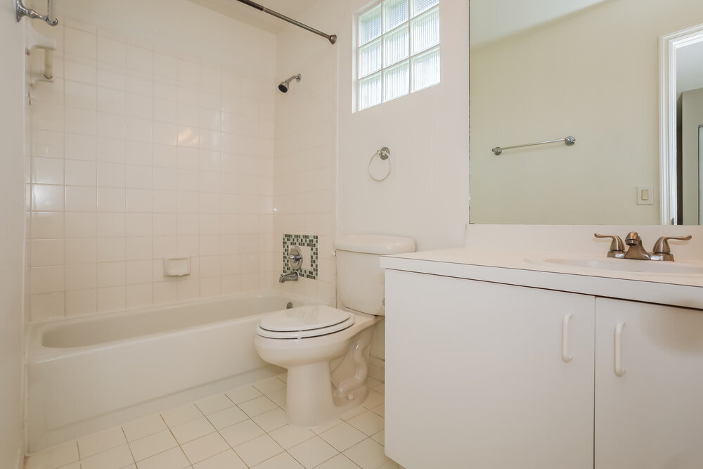 Building Photo - 4330 SW 82nd Way