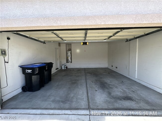 Building Photo - 2416 Tilden Way