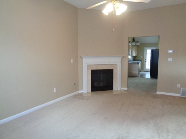 Building Photo - 7072 Parkbrook Ln