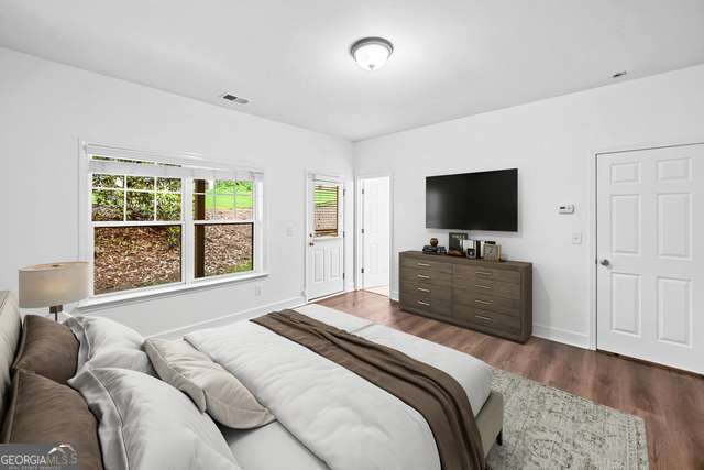 Building Photo - 3729 Inglewood Way