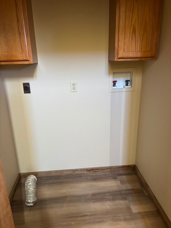 Building Photo - 286 Jefferson St