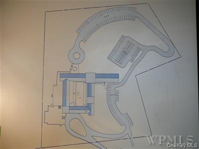 Building Photo - 207 Chateau Rive