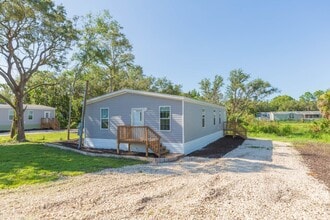 Building Photo - 3/2 Brooksville Fl