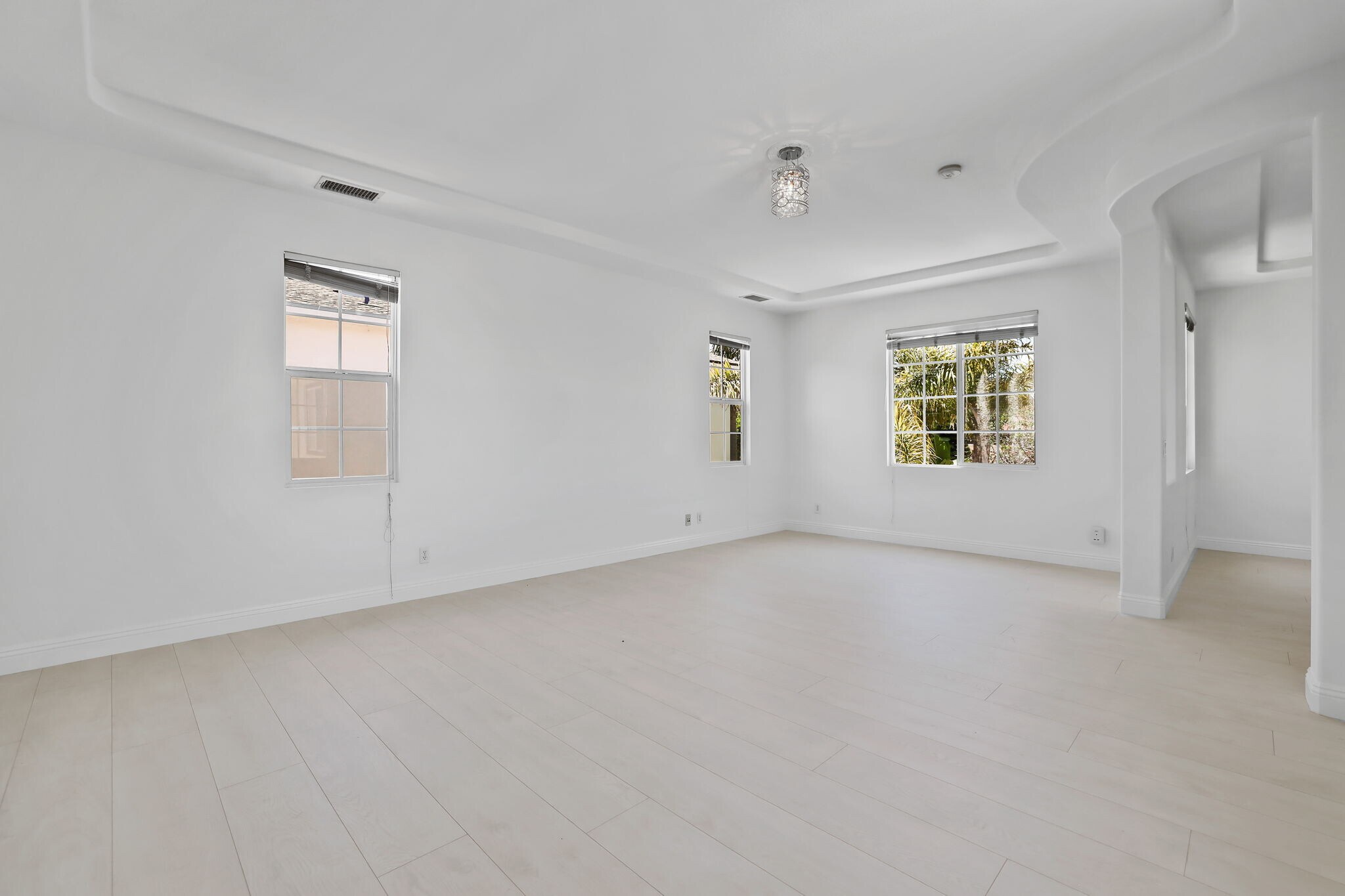 Spacious Master retreat! - 5142 Pearce Dr