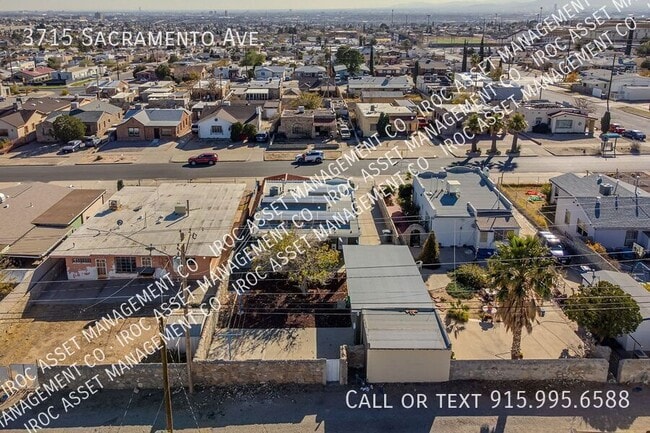 Building Photo - 3715 Sacramento Ave