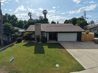 Building Photo - 3012 Catalina Dr