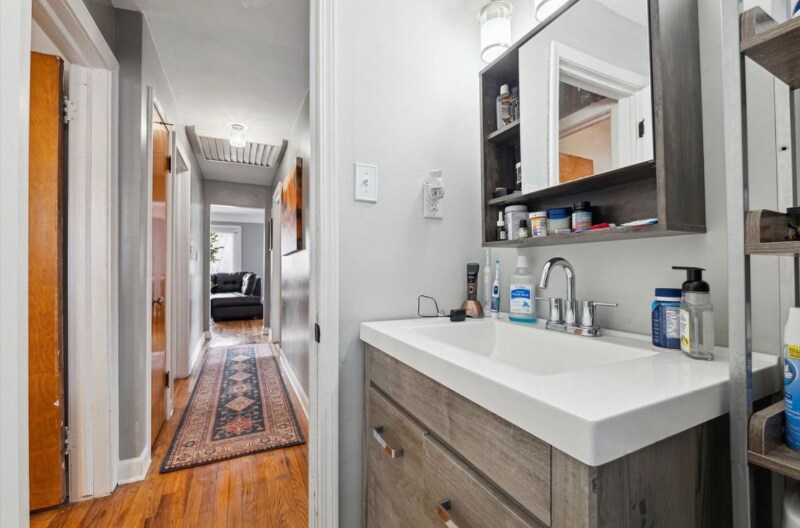 Building Photo - 452 Sunningdale Dr
