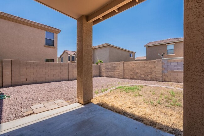 Building Photo - Great Location, 4 Bedrooms in Peoria!