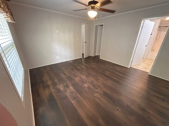 Building Photo - Immaculate 4BR Mobile Home in the heart of...