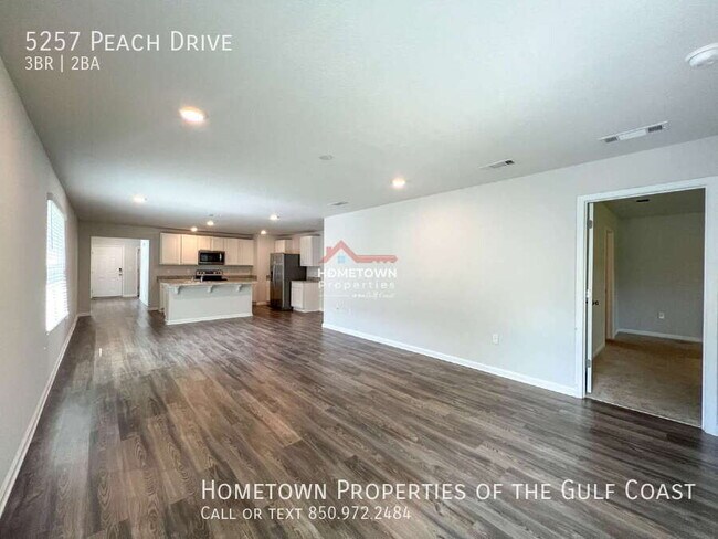 Building Photo - 5257 Peach Dr