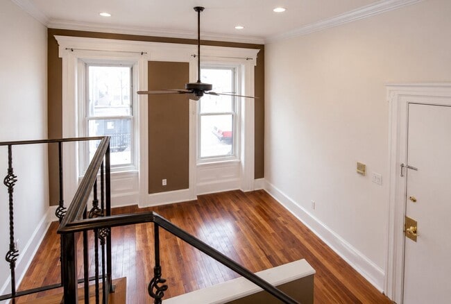 Building Photo - Spacious 2-Bedroom Apartment in Prime Fairmount Location | Pet Friendly