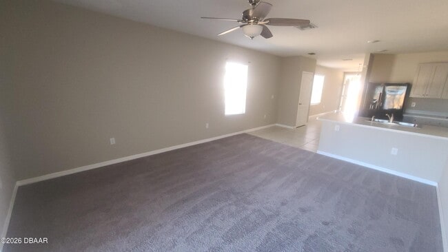 Building Photo - 542 Armoyan Wy