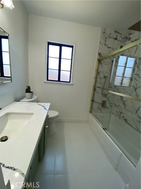Building Photo - 2310 W Ituni St