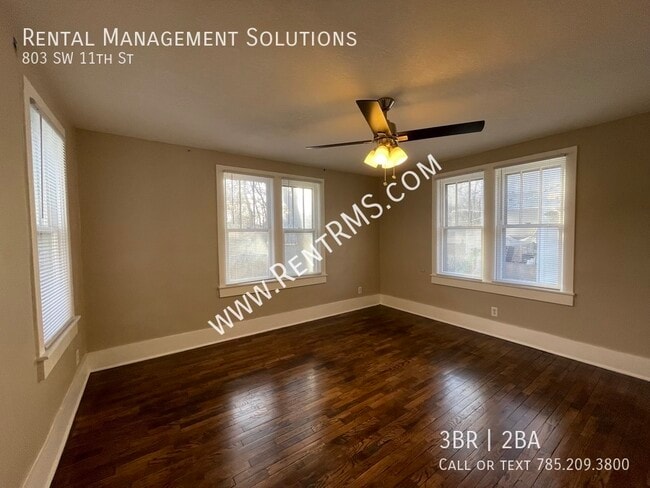 Building Photo - 803 SW 11th St