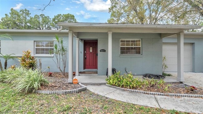 Building Photo - 4211 W Knights Ave
