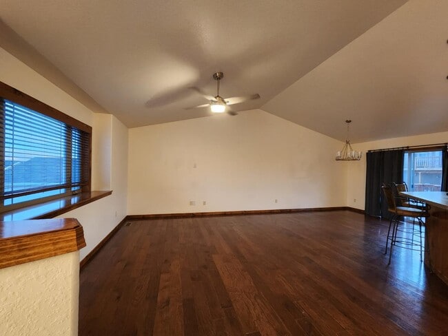 Building Photo - 737 Copperfield Dr