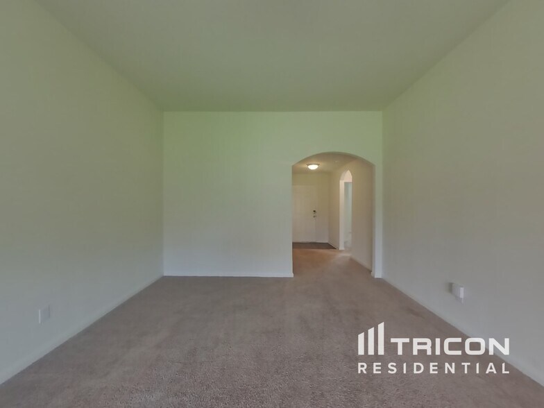 Building Photo - 4322 Cat Tail Wy