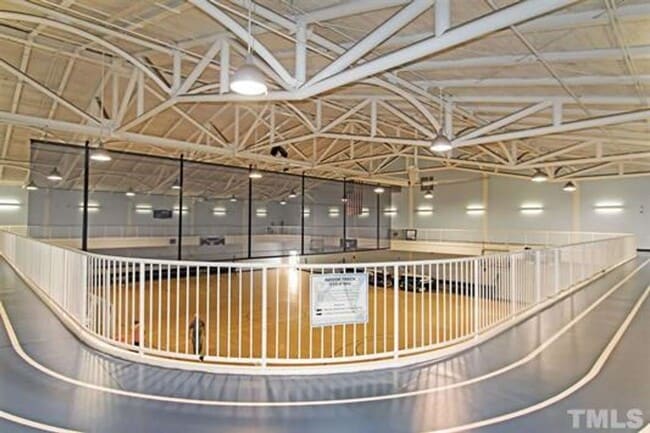 Building Photo - 2 Bedroom/2.5 Bath Townhome in Smithfield!