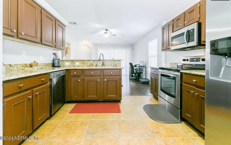 Building Photo - 1122 Windy Willows Dr