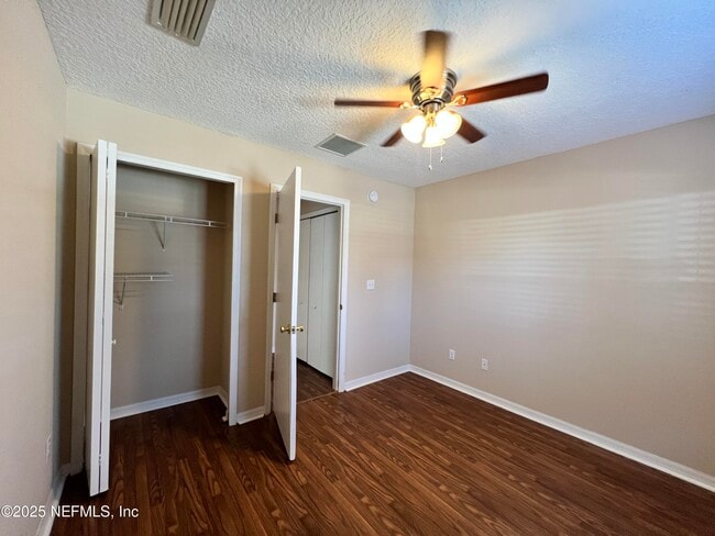 Building Photo - 714 Ginger Mill Dr