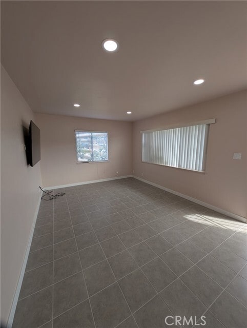 Building Photo - 379 N 3rd St