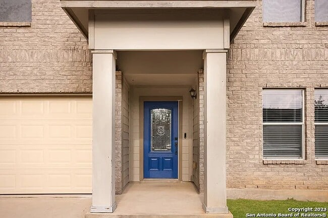 Building Photo - 10002 Powderhouse Dr