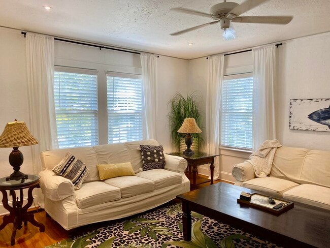 Building Photo - 1320 Terrace St