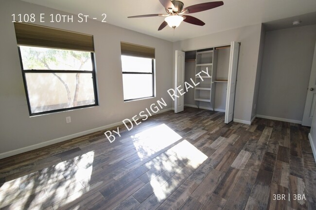 Building Photo - Modern 3 Bed 3 Bath - Less than 1 Mile to ...