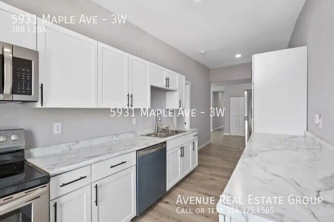 Building Photo - 5931 Maple Ave