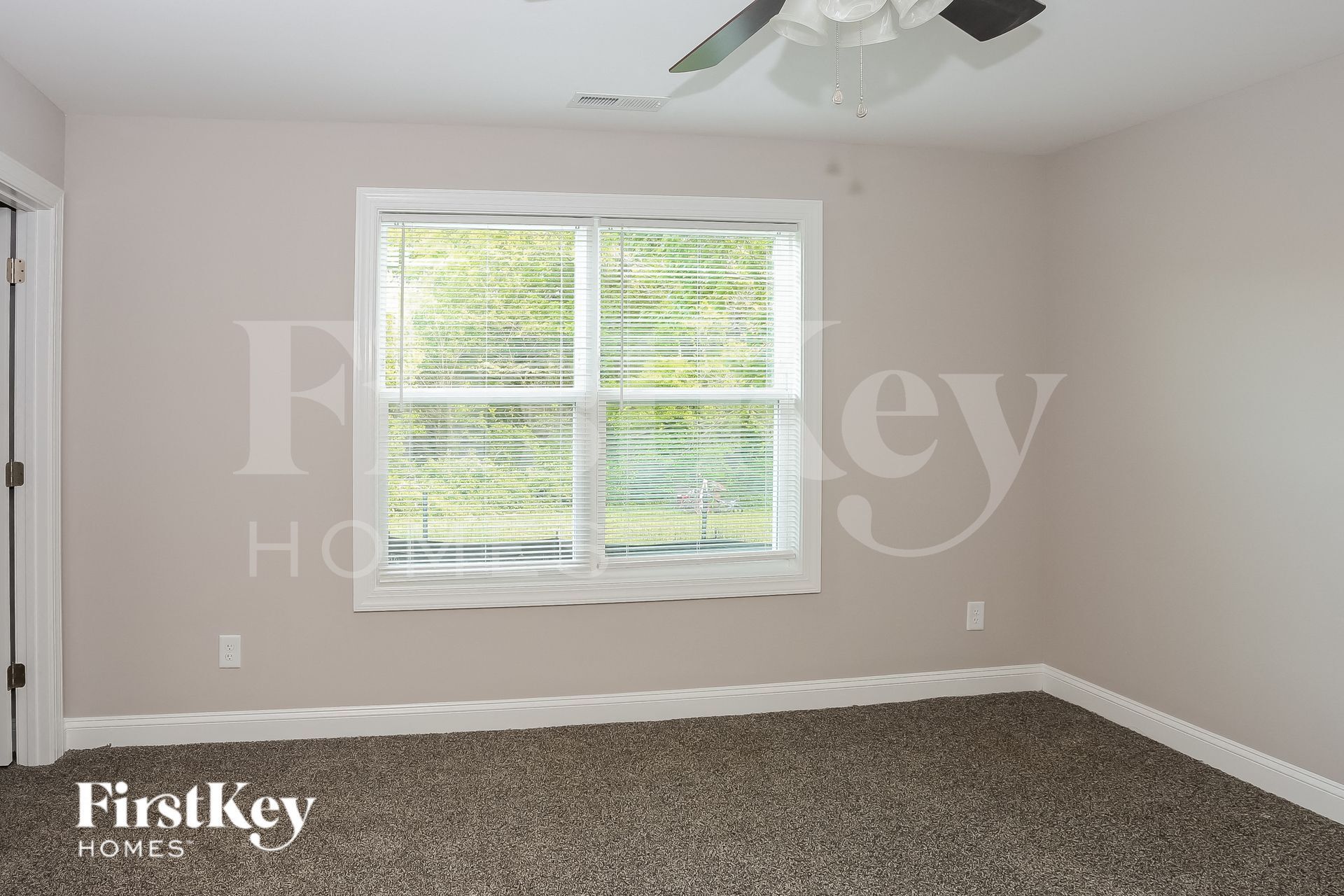 Building Photo - 337 Pecan Ct SW