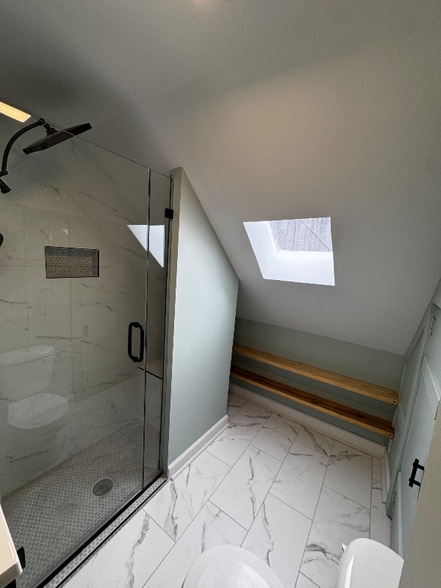 Building Photo - 2134 N Keeler Ave