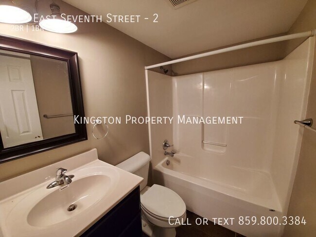 Building Photo - 2 Bedroom Home Now Available!!