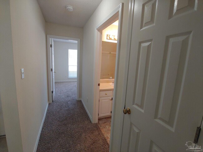 Building Photo - 4021 Embers Landing