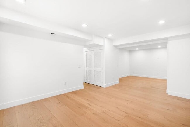 Building Photo - 1046 Wiley Bridge Rd