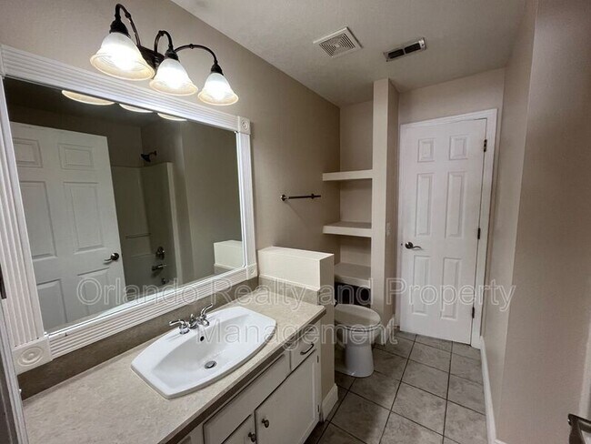 Building Photo - 1182 Sheeler Hills Dr