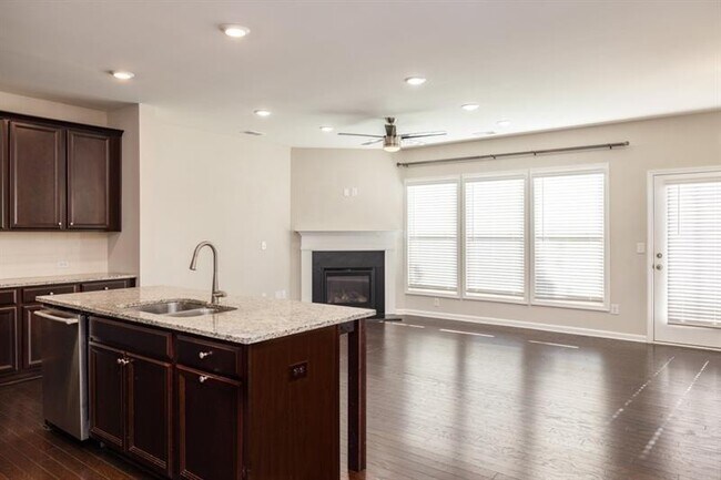 Building Photo - 4305 Bryton Trace Dr