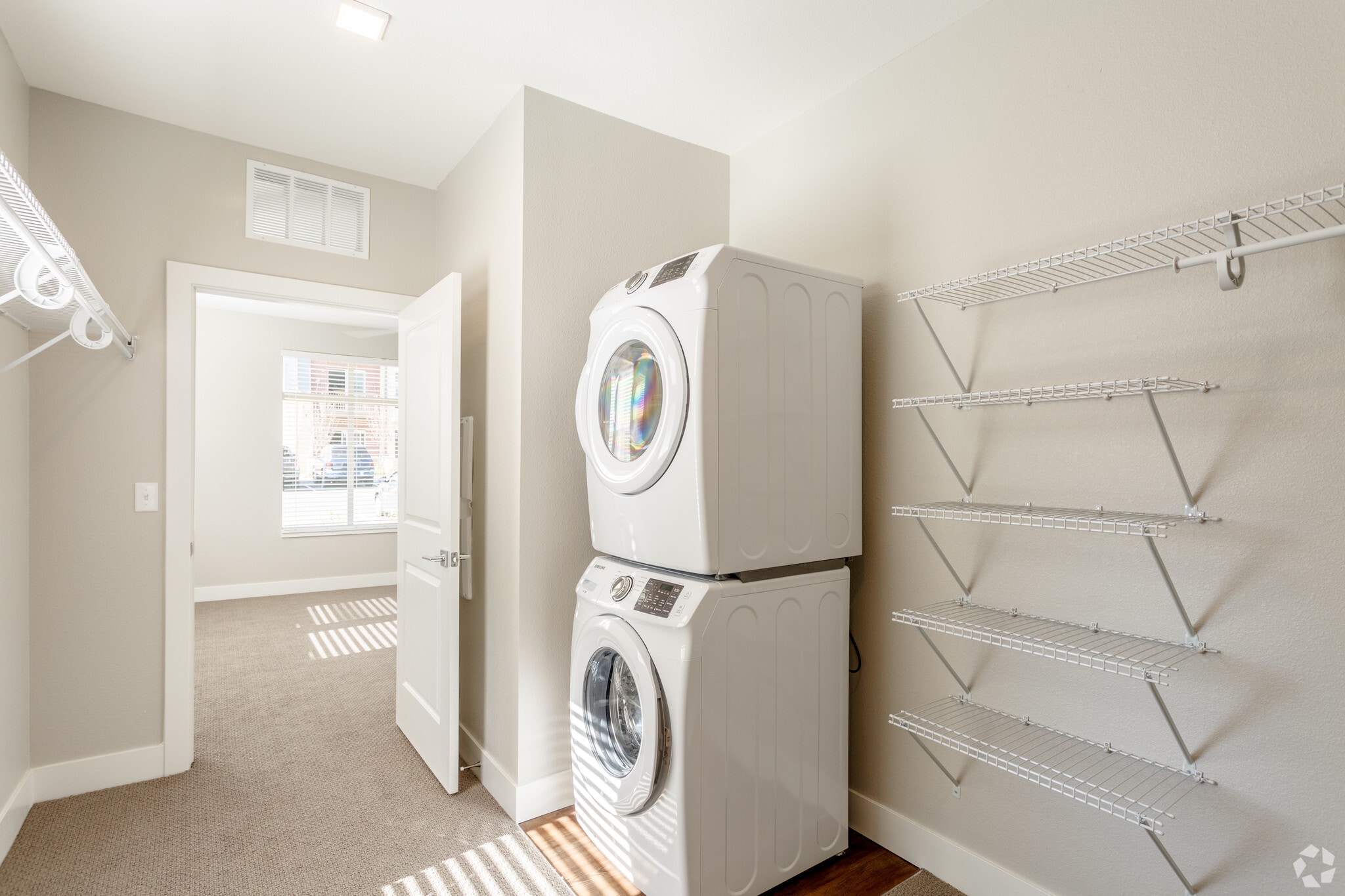 1BD, 1BA - Wright - Alas Over Lowry