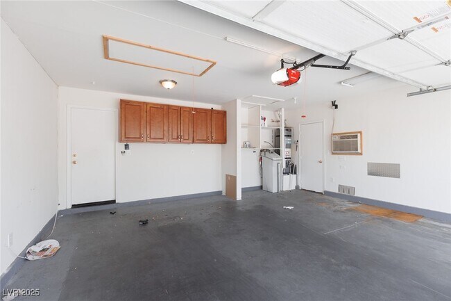 Building Photo - 1109 Deer Horn Ln