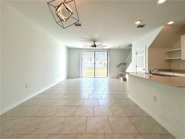 Building Photo - 14222 Oviedo Pl