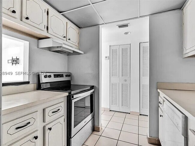 Building Photo - 14501 SW 88th St