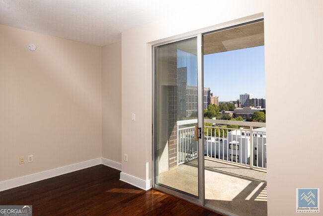 Building Photo - 285 Centennial Olympic Park Dr NW