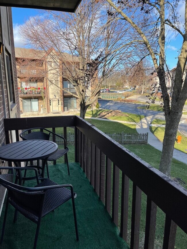 Building Photo - 1495 Georgia Ct