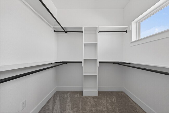 Building Photo - 12307 New Jordan Ln